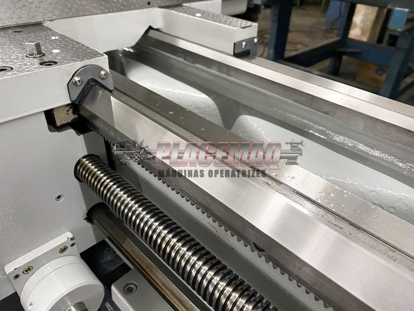 Torno Mecânico marca Nardini ND325 (Diâm x Comp) 650 x 2200 mm